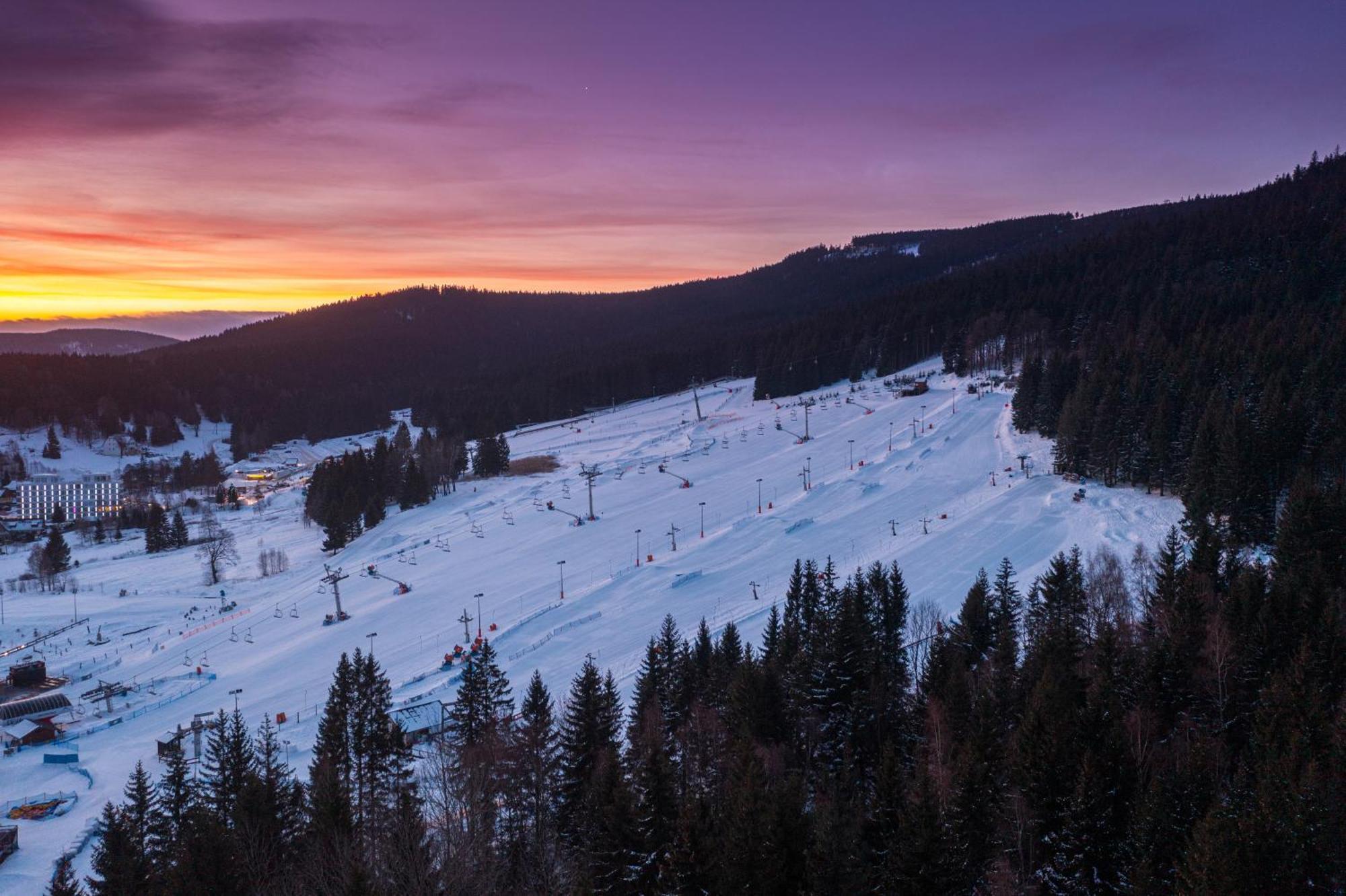 Aparthotel Apartamenty Czarna Gora 128 Sienna  Exteriör bild
